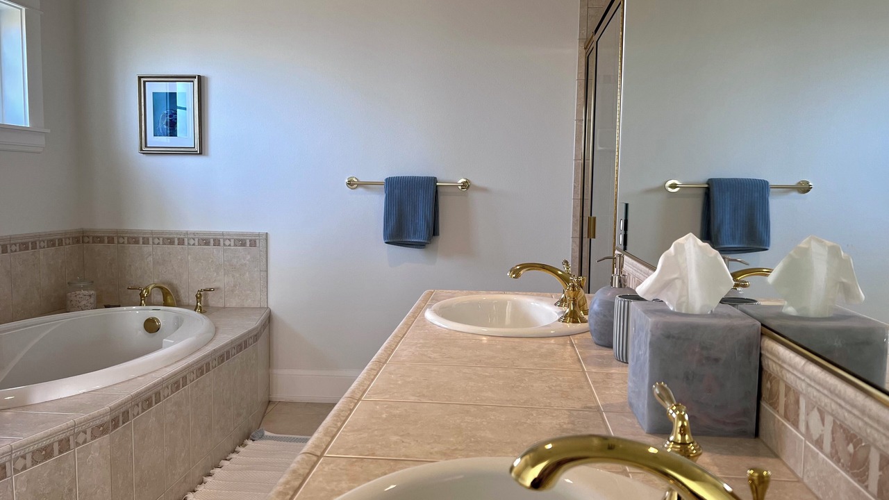 Photo of Bathroom in Long Beach