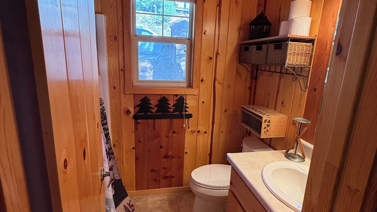 Photo of Bathroom in Cold Springs