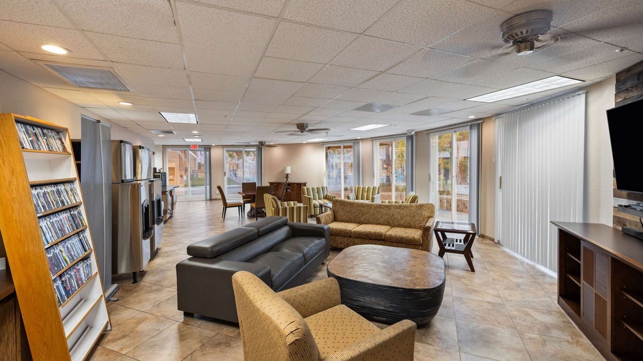 Photo of Livingroom in Uptown Design District