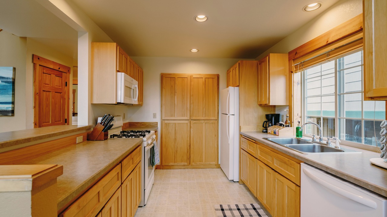 Photo of Kitchen in Klamath Falls