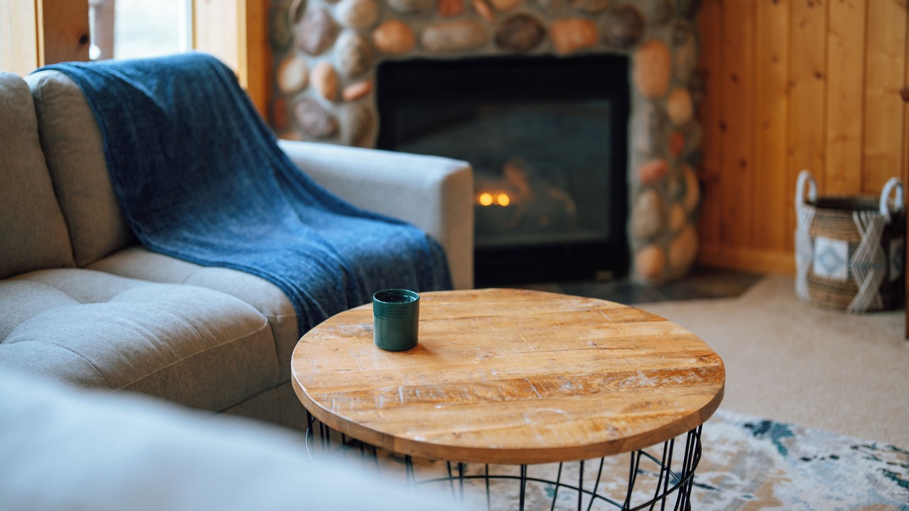 Photo of Livingroom in Klamath Falls