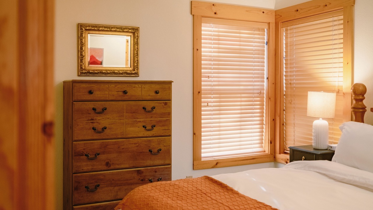 Photo of Bedroom in Klamath Falls