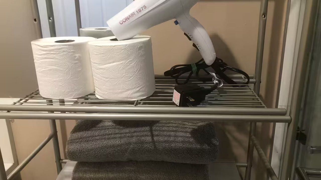 Photo of Bathroom in Woodland Hills