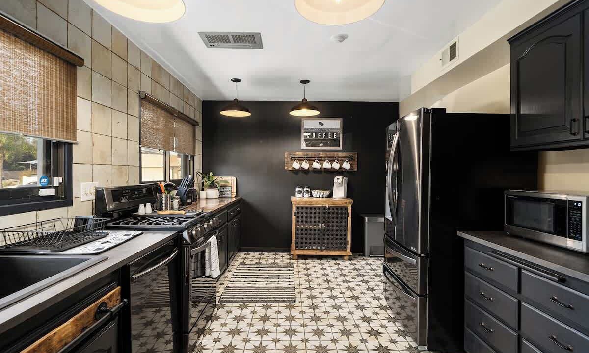 Photo of Kitchen in Valley Village