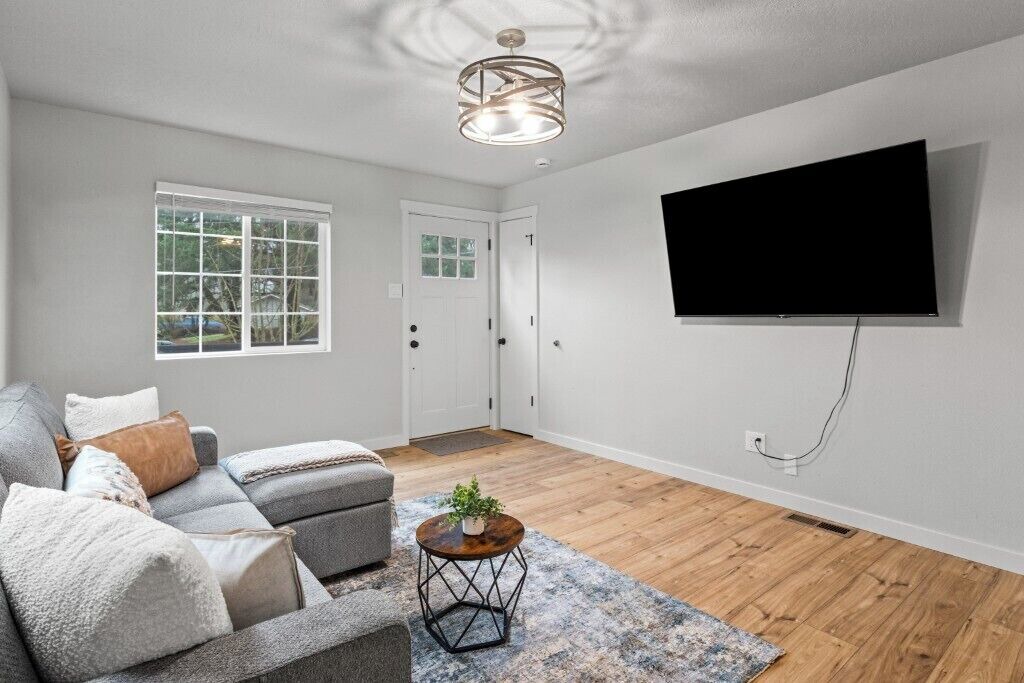 Photo of Livingroom in Camas