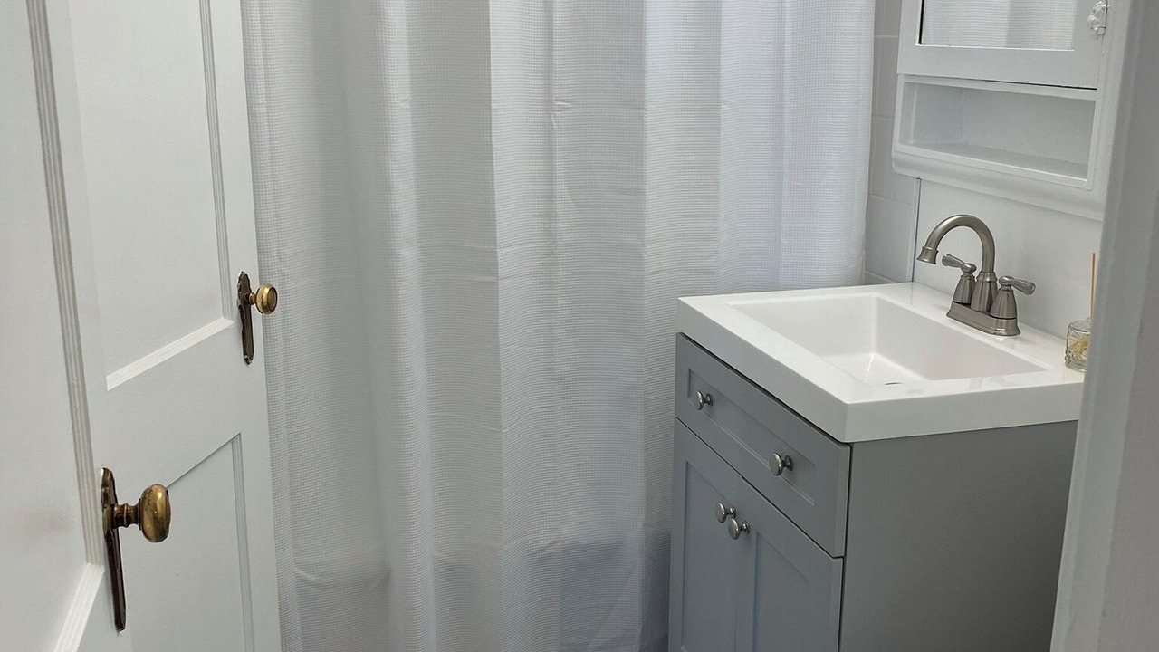 Photo of Bathroom in Downtown Klamath Falls