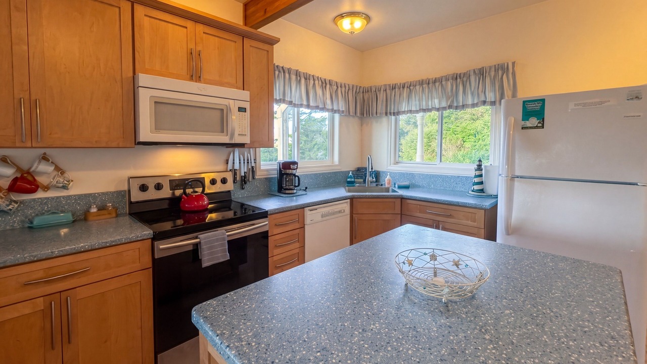 Photo of Kitchen in Coos Bay