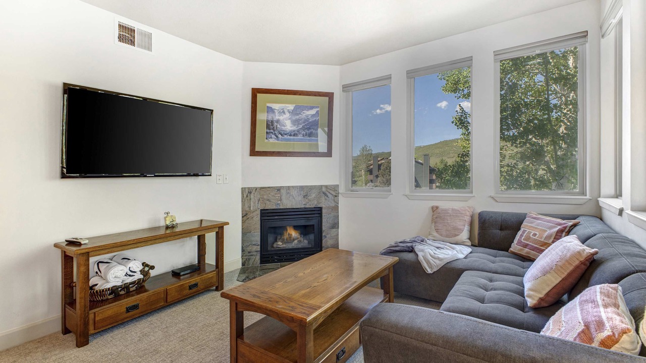 Photo of Livingroom in Kimball Junction