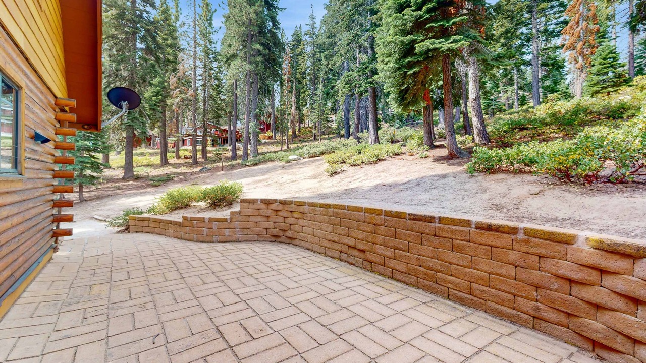 Photo of Patio Balcony in Tahoma