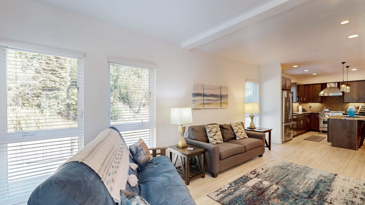 Photo of Livingroom in Gold Beach