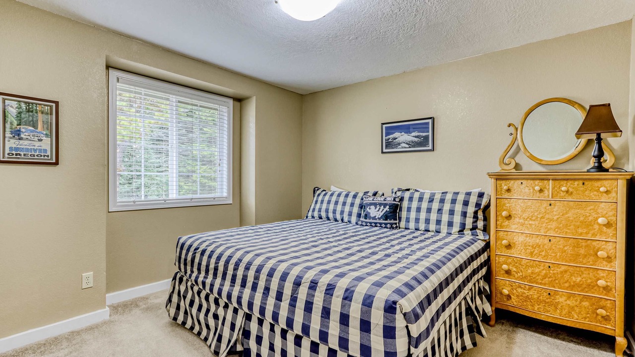 Photo of Bedroom in Deer Park