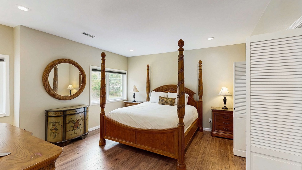 Photo of Bedroom in Tolovana Park