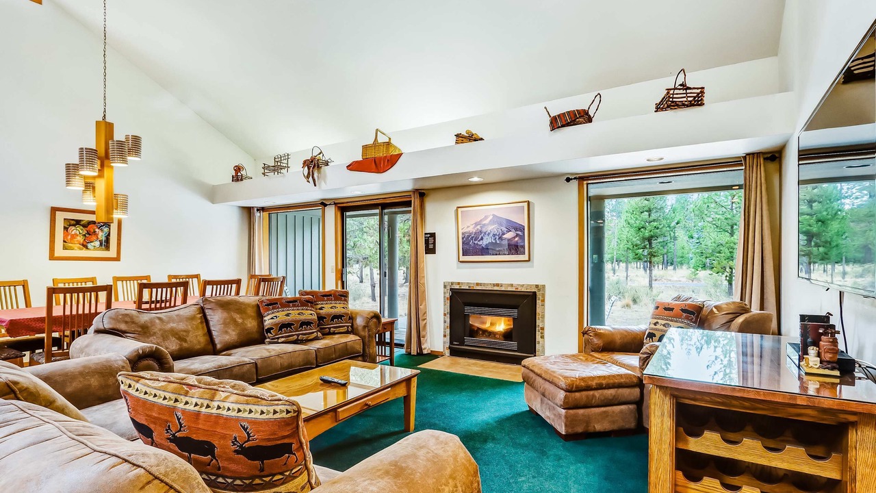 Photo of Livingroom in Deer Park