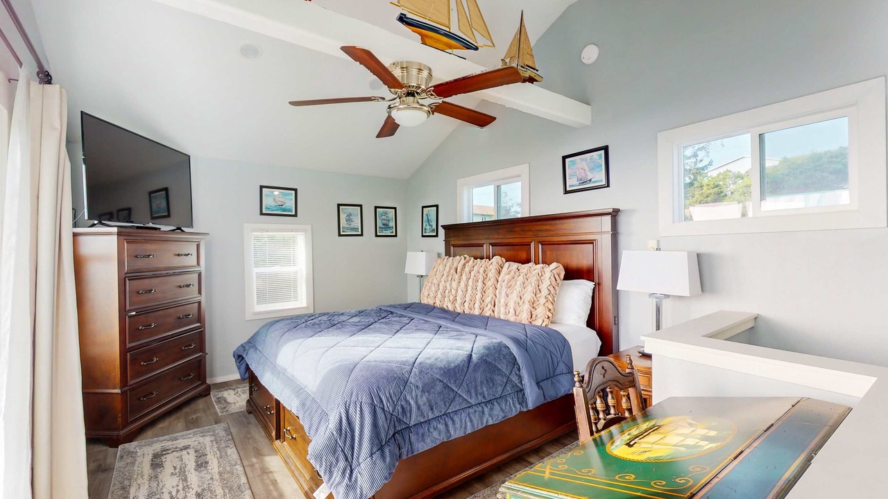 Photo of Bedroom in Port Orford