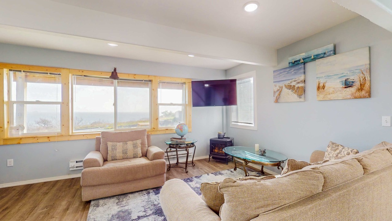 Photo of Livingroom in Port Orford