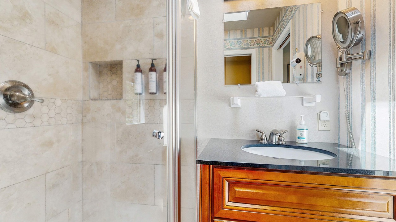 Photo of Bathroom in Deer Park