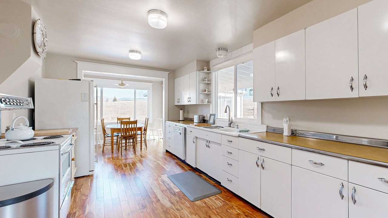 Photo of Kitchen in Mosier
