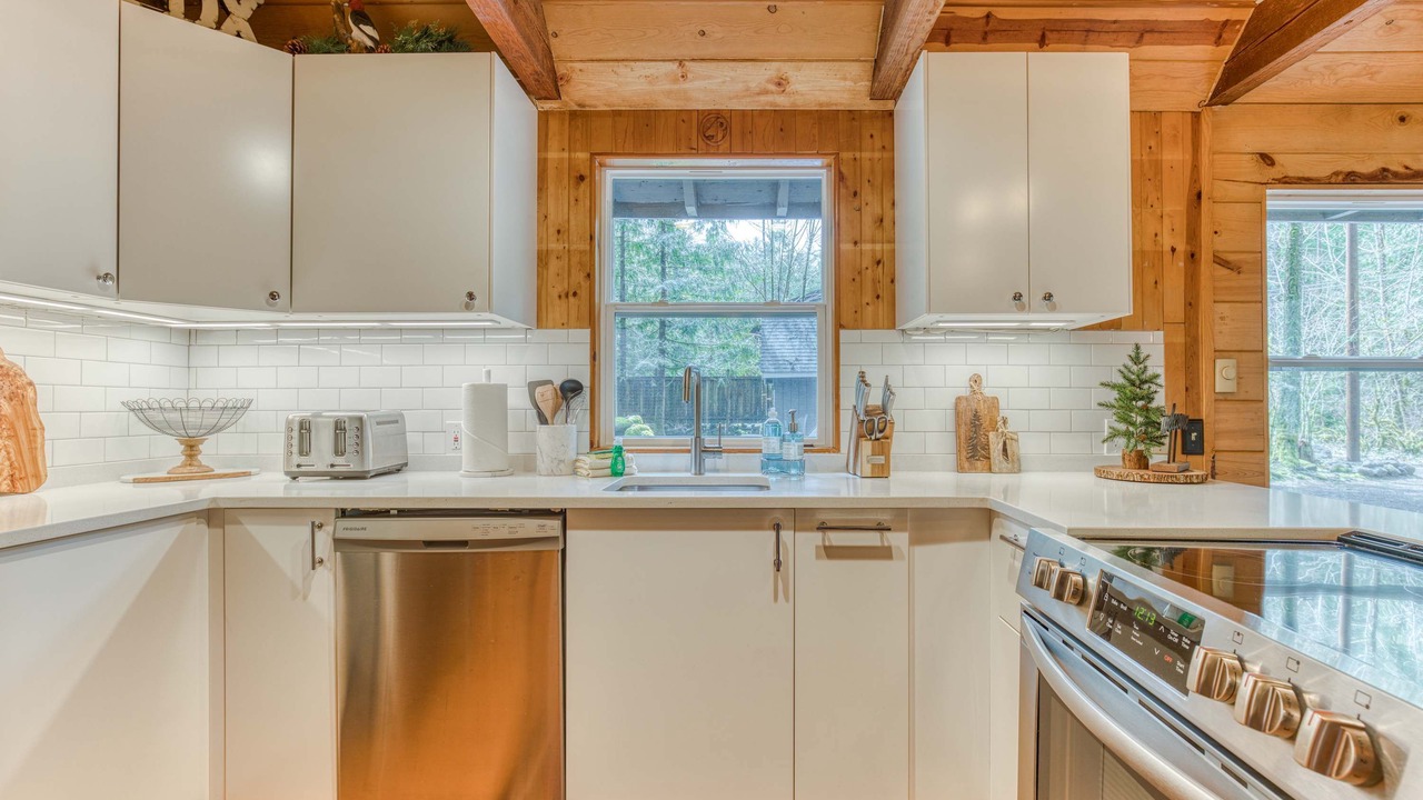 Photo of Kitchen in Rhododendron