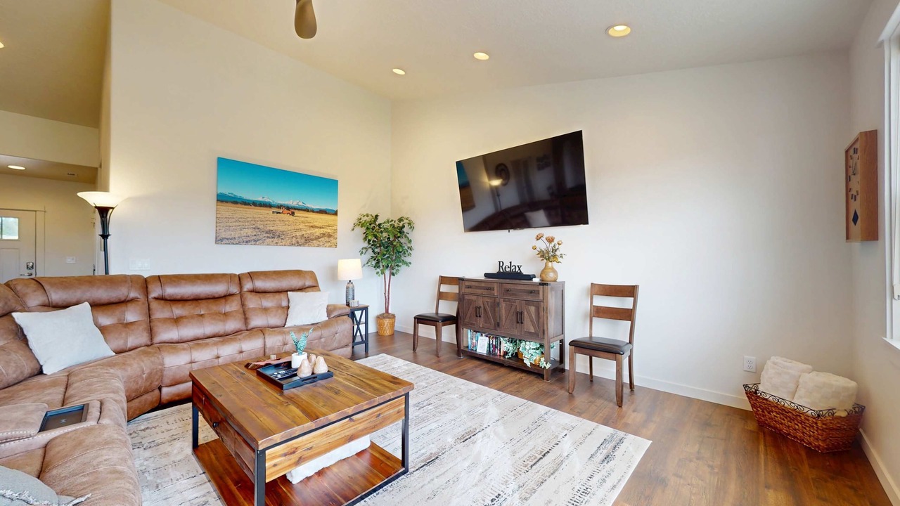 Photo of Livingroom in Sisters