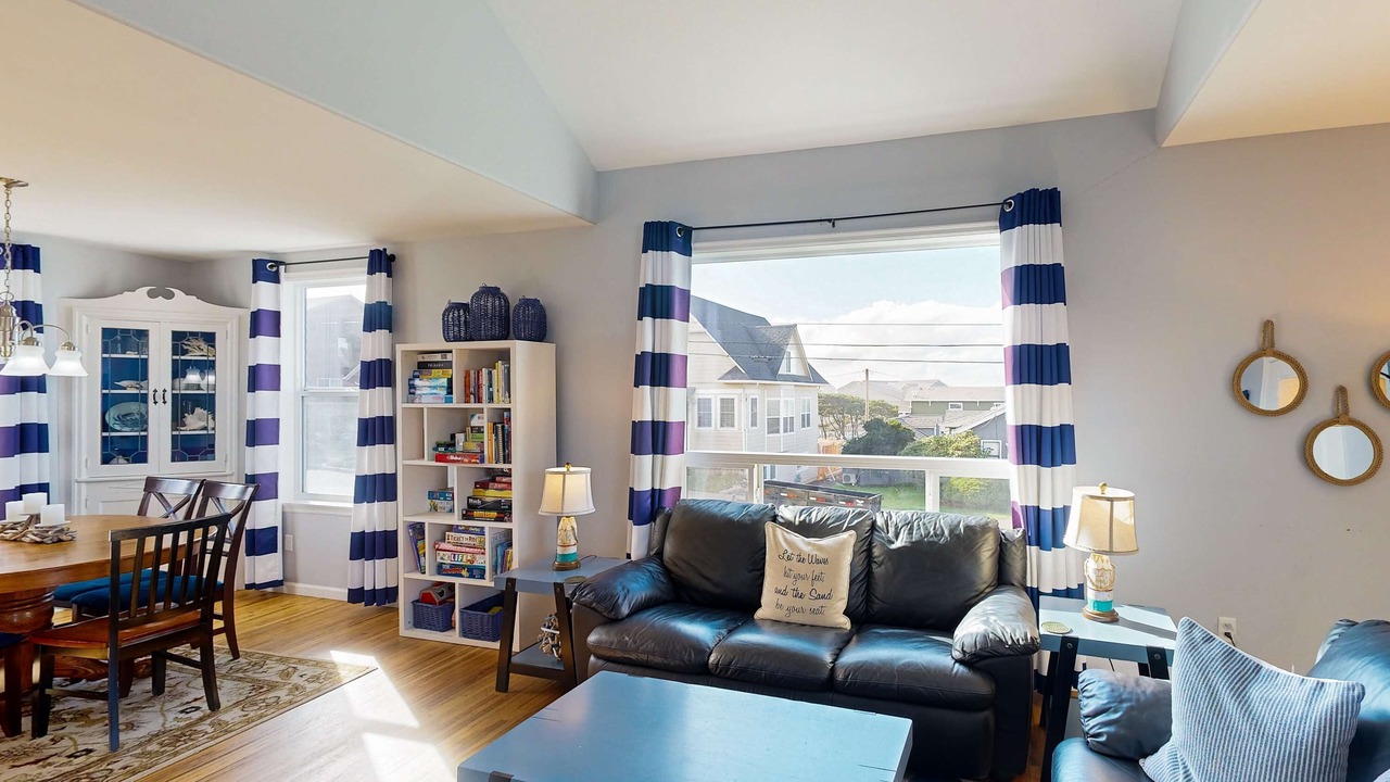 Photo of Livingroom in Newport