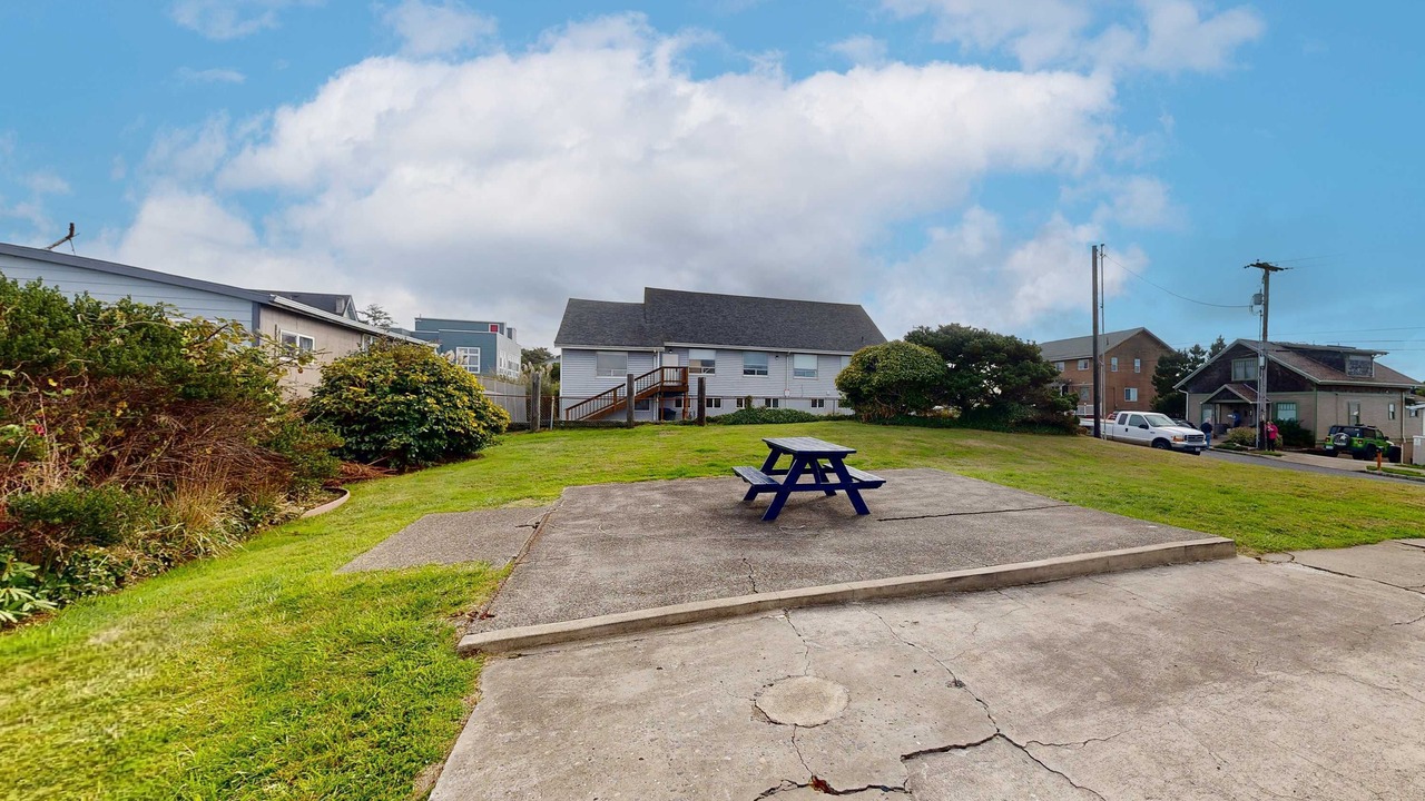 Photo of Outdoor in Newport