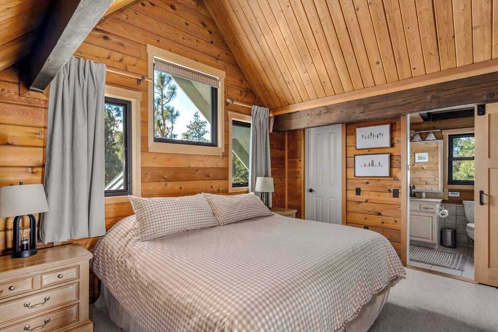 Photo of Bedroom in The Dalles