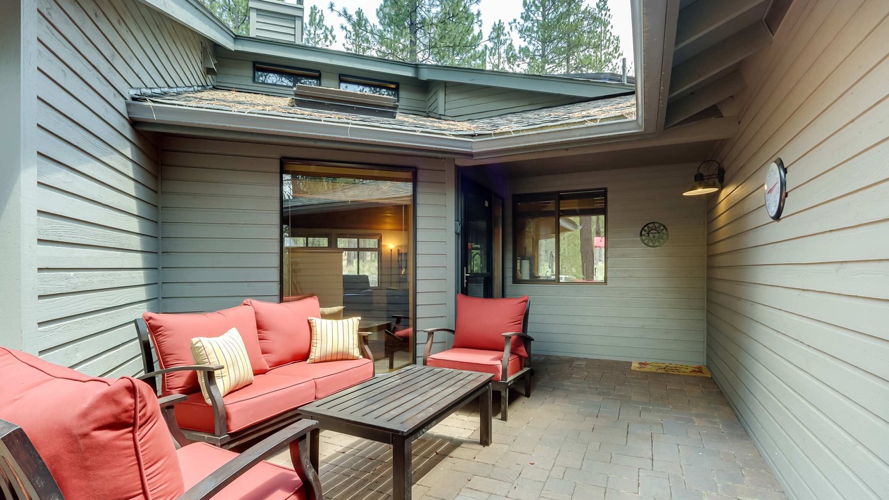 Photo of Patio Balcony in Overlook Park