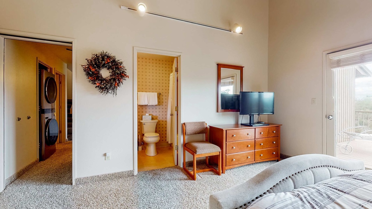 Photo of Bedroom in Redmond