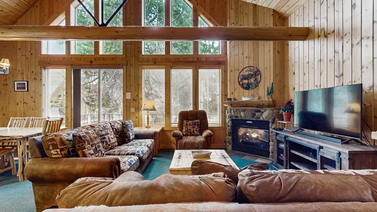 Photo of Livingroom in Redmond