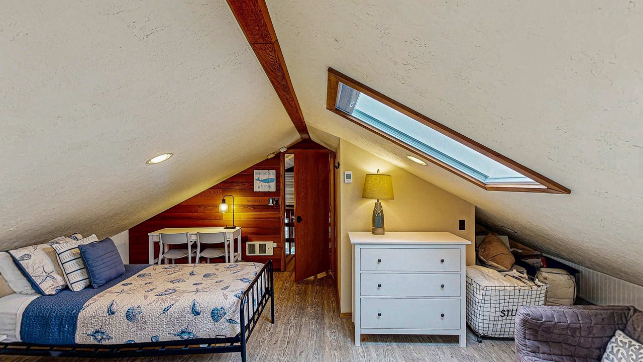 Photo of Bedroom in Bayshore
