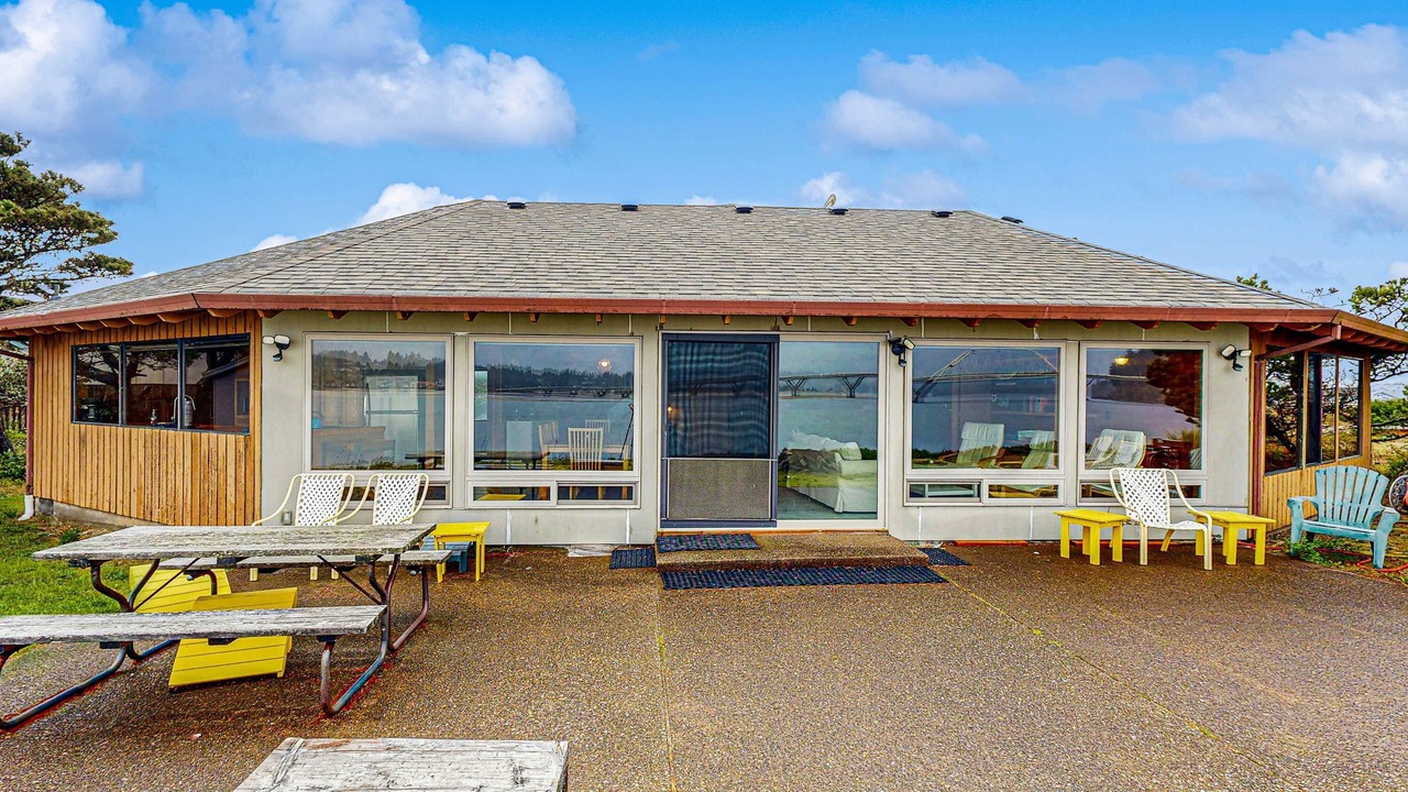 Photo of Outdoor in Bayshore