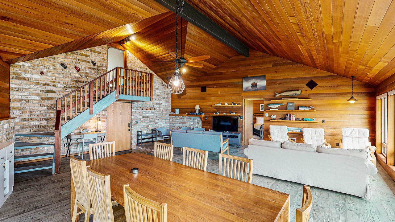 Photo of Livingroom in Bayshore