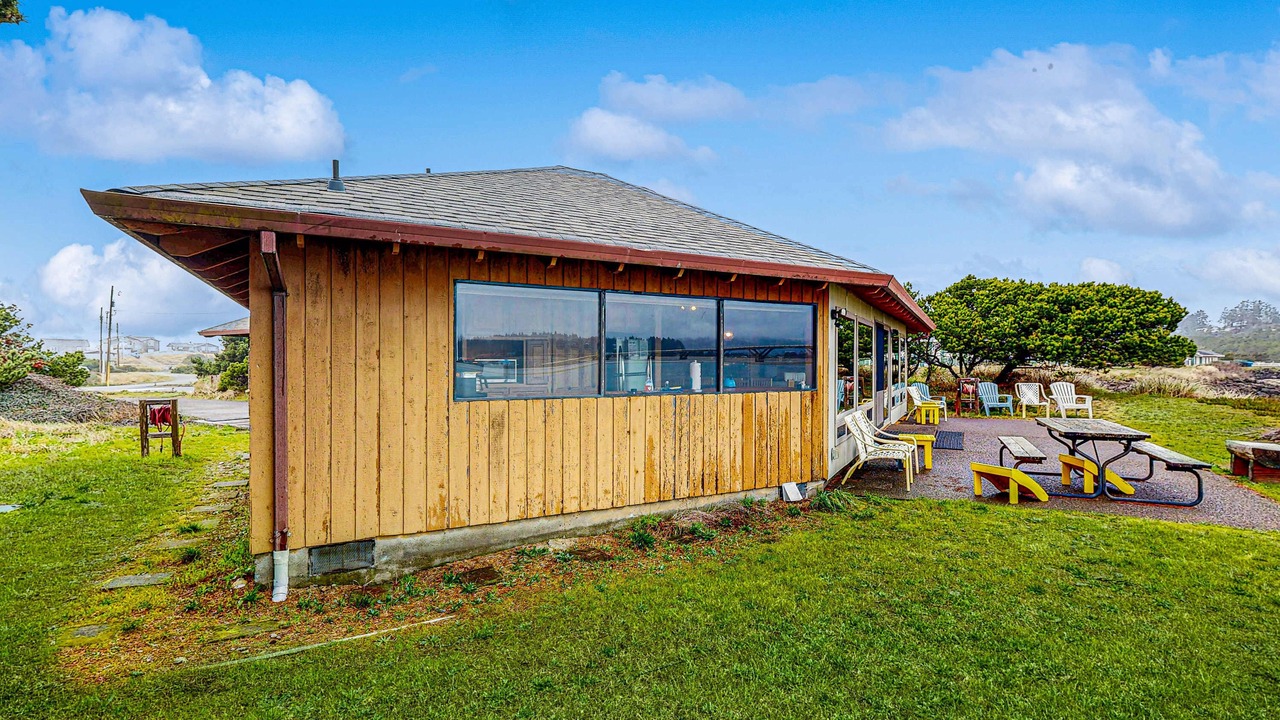 Photo of Outdoor in Bayshore