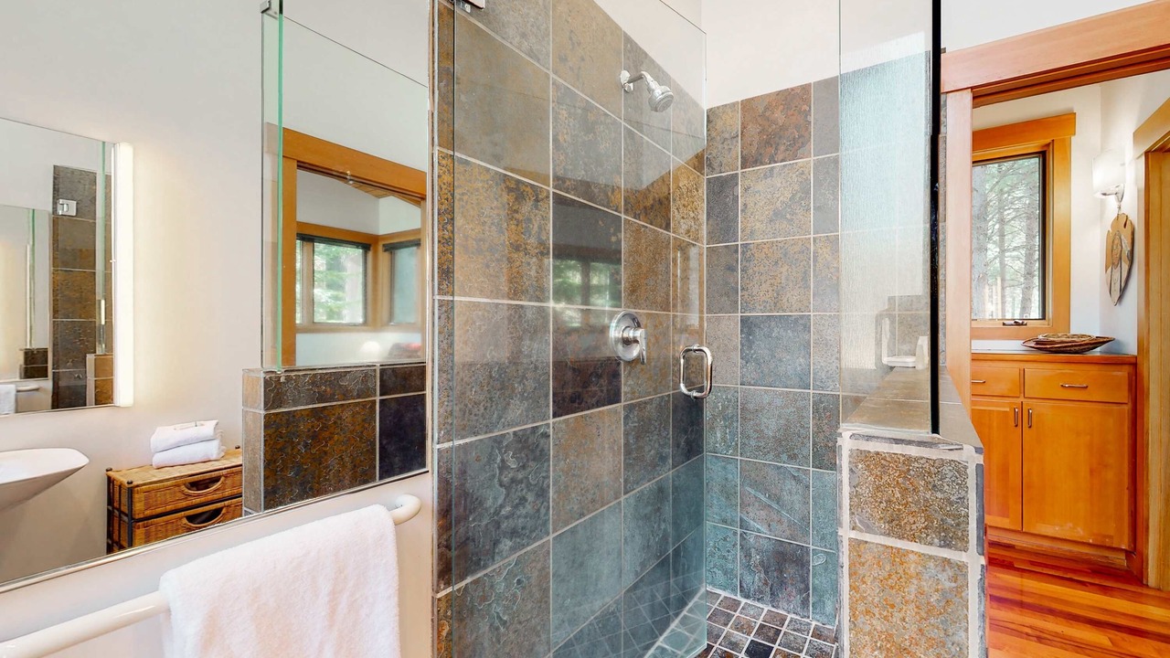 Photo of Bathroom in Black Butte Ranch