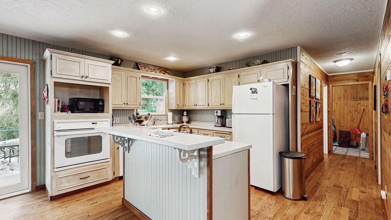 Photo of Kitchen in Rhododendron