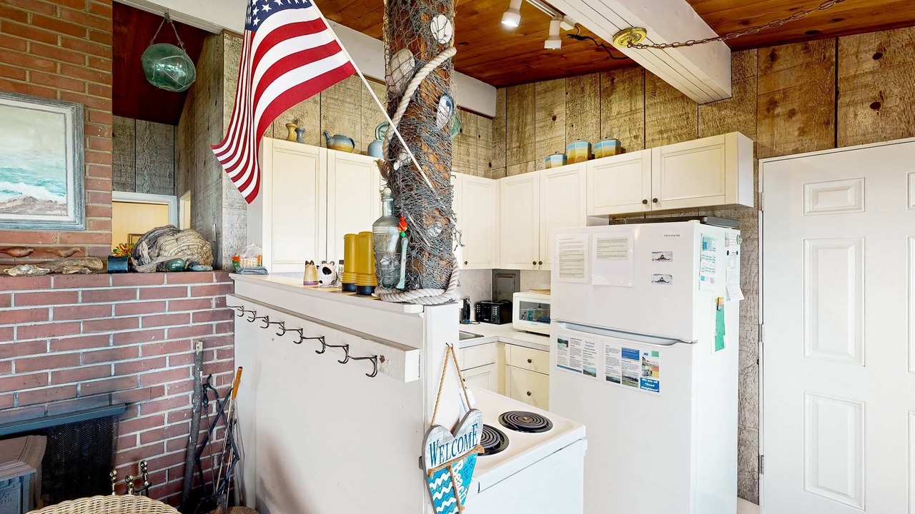 Photo of Kitchen in Arch Cape