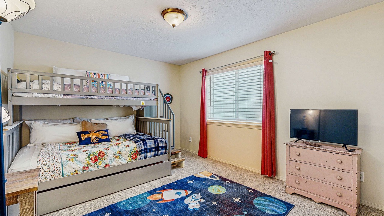 Photo of Bedroom in Newport