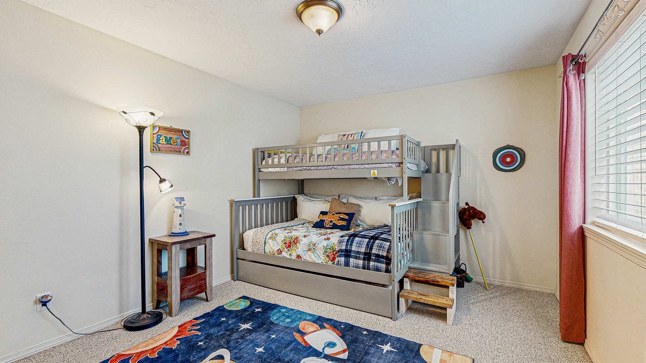 Photo of Bedroom in Newport