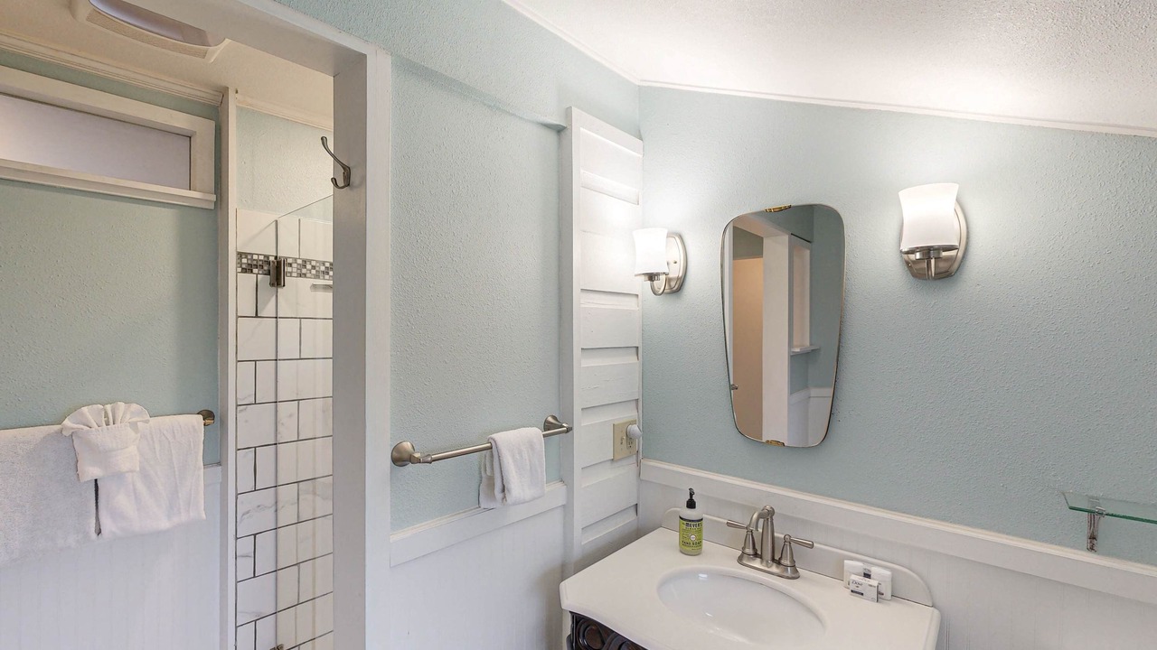 Photo of Bathroom in Newport
