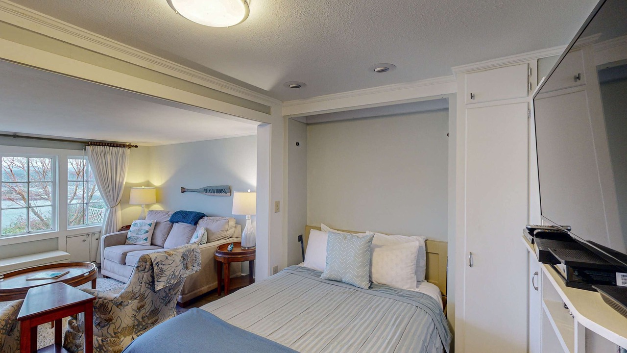 Photo of Bedroom in Newport