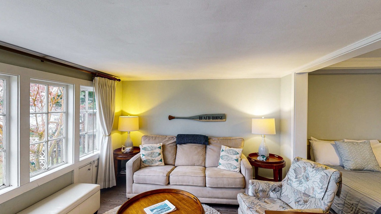 Photo of Livingroom in Newport