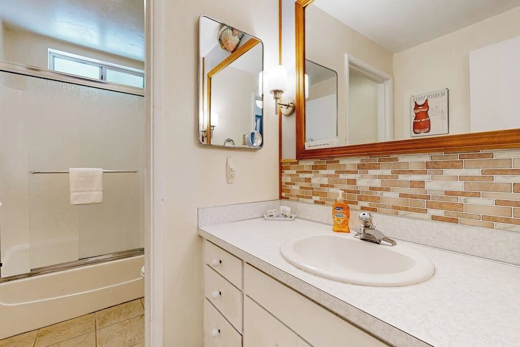Photo of Bathroom in Seal Rock