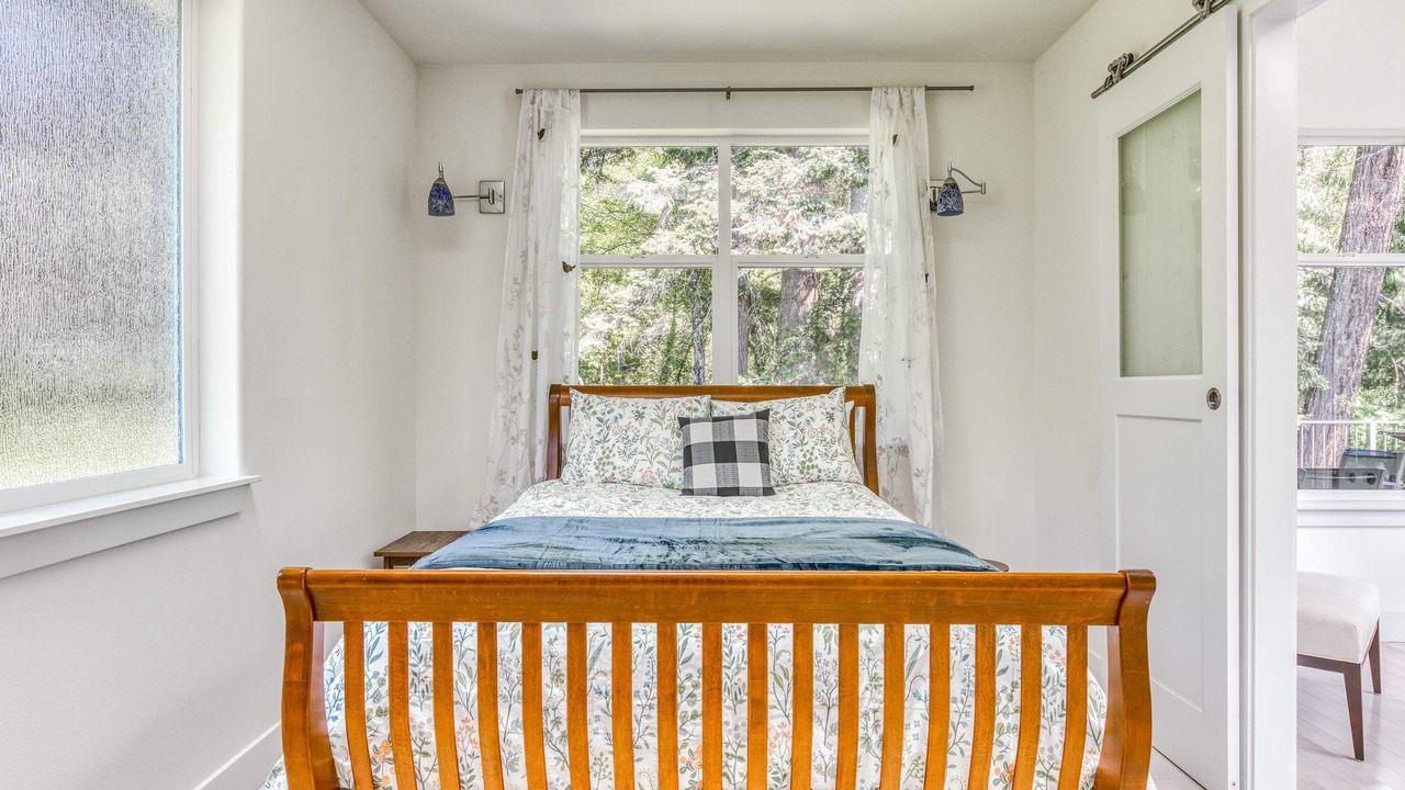 Photo of Bedroom in Stevenson