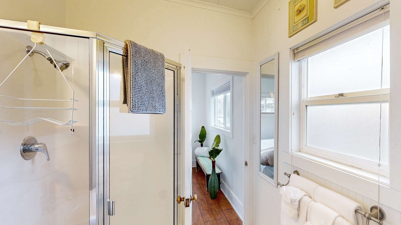 Photo of Bathroom in Seaside