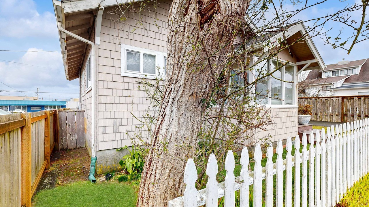 Photo of Outdoor in Seaside