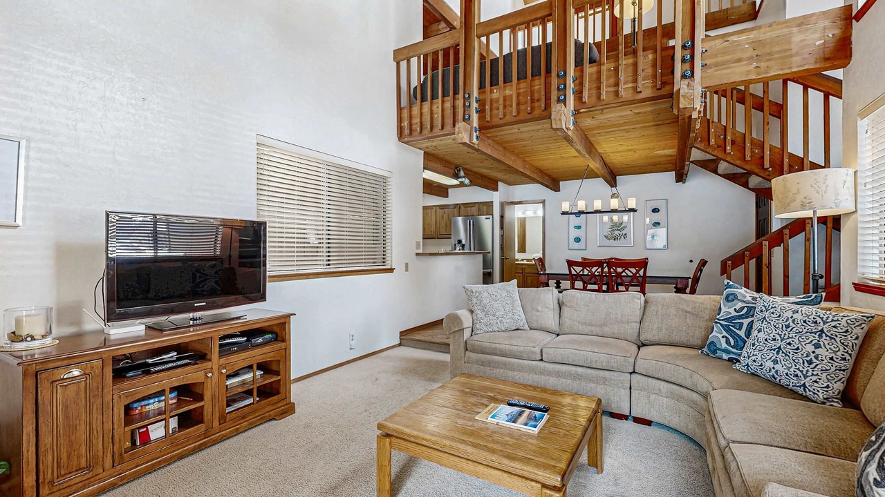Photo of Livingroom in Tennis Village