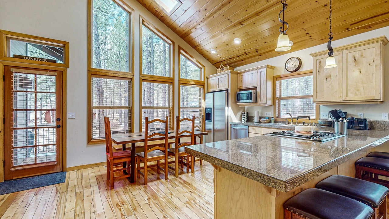 Photo of Kitchen in Overlook Park