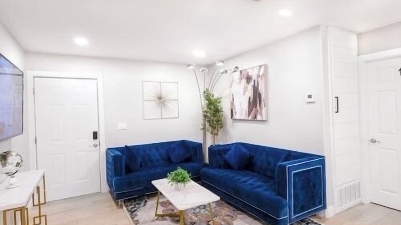 Photo of Livingroom in Lemon Grove