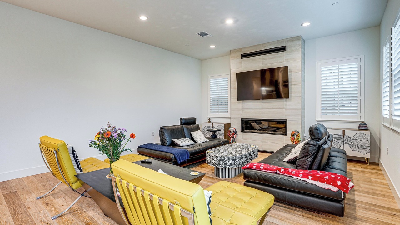 Photo of Livingroom in Pleasant Hill
