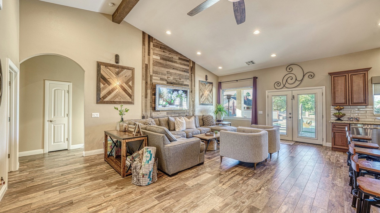 Photo of Livingroom in Pahrump